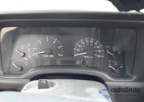 2001 Jeep Cherokee Sport из США, поврежденный, VIN 1J4FF48S81L500861